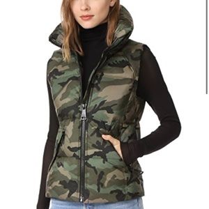 SAM. Camo vest ✨🌺